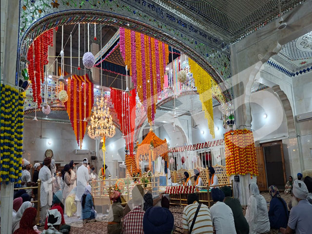  40 ਮੁਕਤਿਆਂ ਅਤੇ ਸਮੂਹ ਸ਼ਹੀਦ ਸਿੰਘਾਂ ਦੇ ਸ਼ਹੀਦੀ ਦਿਹਾੜੇ 'ਤੇ ਸੰਗਤਾਂ ਦੀ ਆਮਦ ਜਾਰੀ
