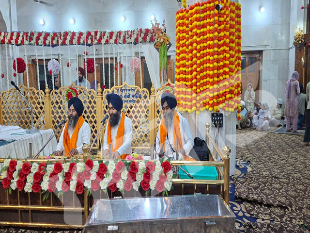  40 ਮੁਕਤਿਆਂ ਅਤੇ ਸਮੂਹ ਸ਼ਹੀਦ ਸਿੰਘਾਂ ਦੇ ਸ਼ਹੀਦੀ ਦਿਹਾੜੇ 'ਤੇ ਸੰਗਤਾਂ ਦੀ ਆਮਦ ਜਾਰੀ