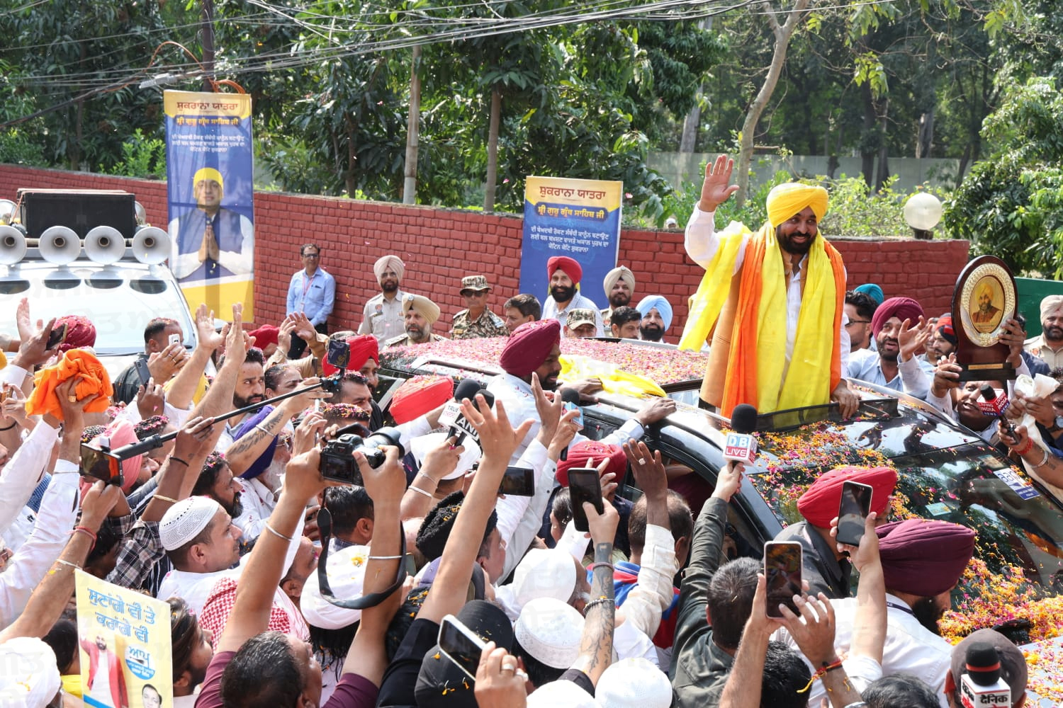 ਜਲੰਧਰ ’ਚ ਮੁੱਖ ਮੰਤਰੀ ਮਾਨ ਦੀ ਸ਼ੁਕਰਾਨਾ ਯਾਤਰਾ, ਭਾਜਪਾ ’ਤੇ ਮੁੜ ਸਾਧੇ ਨਿਸ਼ਾਨੇ