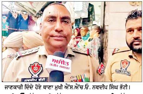  ਪਿਓ-ਪੁੱਤ ਦੀ ਕੁੱਟਮਾਰ ਕਰਨ ਅਤੇ ਪੱਗ ਲਾਹੁਣ ਵਾਲਿਆਂ ਖ਼ਿਲਾਫ਼ ਕਾਰਵਾਈ ਦੀ ਮੰਗ 
<br/> 