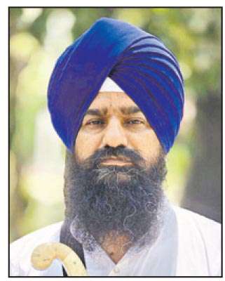  ਸਿੱਖਾਂ ਨੂੰ ਸ਼ਸਤਰ ਛੱਡ ਕੇ ਆਉਣ ਲਈ ਕਹਿਣ ਵਾਲੇ ਸ੍ਰੀ ਹੇਮਕੁੰਟ ਸਾਹਿਬ ਪ੍ਰਬੰਧਕੀ ਟਰੱਸਟ ਦੇ ਨੁਮਾਇੰਦਿਆਂ ਦੀ ਕੀਤੀ ਜਾਵੇਗੀ ਜਵਾਬ ਤਲਬੀ-ਜਥੇਦਾਰ ਗੜਗੱਜ
