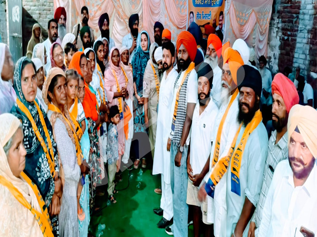 ਪਿੰਡ ਬਰਾੜ ਦੇ 40 ਪਰਿਵਾਰ ਭਾਜਪਾ ਤੇ ਅਕਾਲੀ ਦਲ ਨੂੰ ਛੱਡ ਕੇ 'ਆਪ' ਚ ਸ਼ਾਮਿਲ
