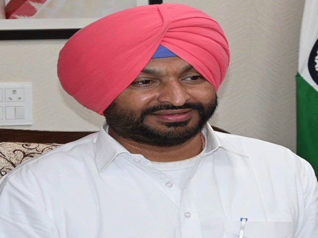 ਰਵਨੀਤ ਸਿੰਘ ਬਿੱਟੂ ਦਾ ਰਾਜਾ ਵੜਿੰਗ 'ਤੇ ਨਿਸ਼ਾਨਾ, ਕਿਹਾ- "ਵੜਿੰਗ ਸਮਝੌਤਾ ਕਰ ਚੁੱਕੇ ਹਨ"
