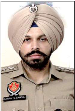 ਆਪ੍ਰੇਸ਼ਨ ਪ੍ਰਹਾਰ ਤਹਿਤ ਨਸ਼ਾ ਤਸਕਰਾਂ ਵਿਰੁੱਧ ਚੈਕਿੰਗ ਤੇ ਤਲਾਸ਼ੀ ਮੁਹਿੰਮ ਜਾਰੀ- ਡੀ. ਐਸ. ਪੀ. ਸੰਧੂ