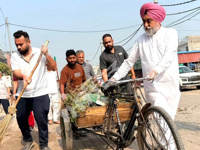 ਭਾਜਪਾ ਦੀ ਸਫ਼ਾਈ ਮੁਹਿੰਮ ਬਾਬਤ ਮੈਦਾਨ 'ਚ ਨਿੱਤਰੇ ਗੁਰਦਰਸ਼ਨ ਸਿੰਘ ਸੈਣੀ