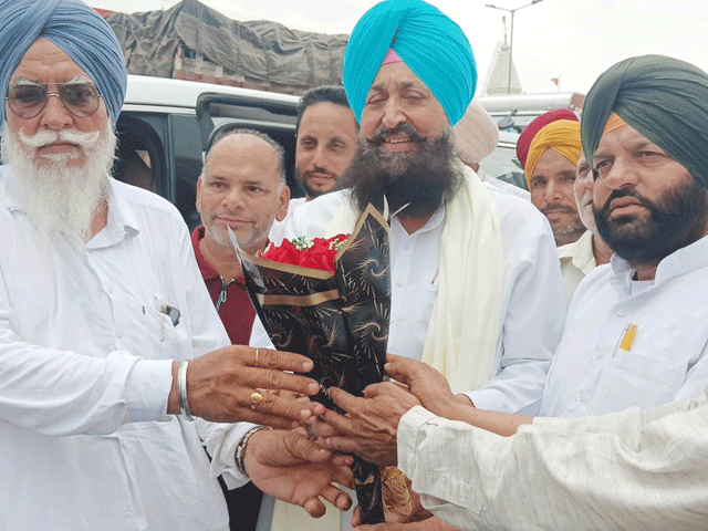 ਆਪ ਸਰਕਾਰ ਸਫ਼ਾਈ ਕਰਮਚਾਰੀਆਂ ਤੇ ਹੋਰ ਵਰਗਾਂ ਦੇ ਮੁਲਾਜ਼ਮਾਂ ਦੀ ਆਵਾਜ਼ ਨੂੰ ਲਾਠੀ ਦੇ ਜ਼ੋਰ ਨਾਲ ਦਬਾਉਣਾ ਚਾਹੁੰਦੀ- ਪ੍ਰਤਾਪ ਸਿੰਘ ਬਾਜਵਾ
