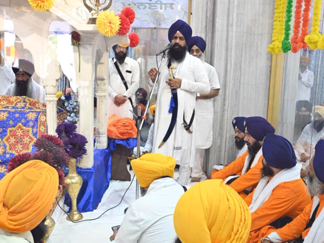 ਸੰਗਤਾਂ ਗੁਰੂ ਦੋਖੀ ਤੇ ਖਾਲਸਾ ਪੰਥ ਵਿਰੋਧੀ ਤਾਕਤਾਂ ਤੋਂ ਸੁਚੇਤ ਰਹਿਣ- ਗਿਆਨੀ ਗੜਗੱਜ