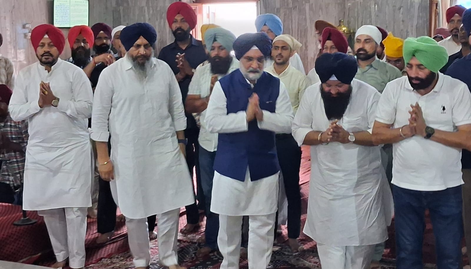 ਦਿੱਲੀ ਦੇ ਉੱਪ ਰਾਜਪਾਲ ਤਰਨਜੀਤ ਸਿੰਘ ਸੰਧੂ ਇਤਿਹਾਸਿਕ ਗੁਰਦੁਆਰਾ ਸਾਹਿਬ ਗੁਰੂ ਕਾ ਬਾਗ ਵਿਖੇ ਹੋਏ ਨਤਮਸਤਕ