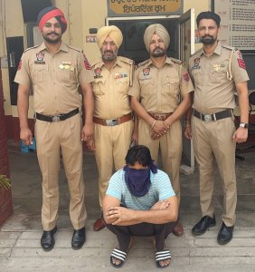 240 ਨਸ਼ੀਲੀਆਂ ਗੋਲੀਆਂ ਸਮੇਤ ਇਕ ਕਾਬੂ