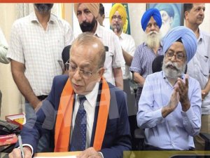 ਡਾ. ਰਜਿੰਦਰ ਕੁਮਾਰ ਬਾਂਸਲ ਨੇ ਬਾਬਾ ਫ਼ਰੀਦ ਯੂਨੀਵਰਸਿਟੀ ਦੇ ਵਾਈਸ ਚਾਂਸਲਰ ਦਾ ਅਹੁਦਾ ਸੰਭਾਲਿਆ