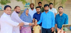 ਮਰਹੂਮ ਕਬੱਡੀ ਖਿਡਾਰੀ ਨਿਰਭੈ ਹਠੂਰ ਦੇ ਪਰਿਵਾਰ ਨੂੰ ਦਿੱਤੀ 2 ਲੱਖ ਦੀ ਸਹਾਇਤਾ