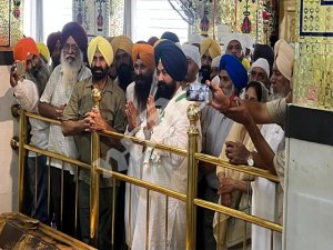 ਜਸਵੀਰ ਸਿੰਘ ਗੜ੍ਹੀ ਸ੍ਰੀ ਚਮਕੌਰ ਸਾਹਿਬ ਹੋਏ ਨਤਮਸਤਕ