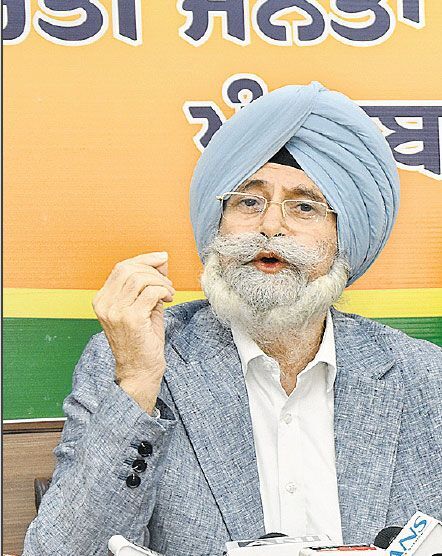 ਸੱਜਣ ਕੁਮਾਰ ਦੀ ਸ਼ੋਕ ਸਭਾ ’ਚ ‘ਆਪ’ ਵਿਧਾਇਕ ਦੀ ਸ਼ਮੂਲੀਅਤ ਨੇ ਪਾਰਟੀ ’ਤੇ ਖੜ੍ਹੇ ਕੀਤੇ ਸਵਾਲ–ਐਡ. ਫ਼ੂਲਕਾ