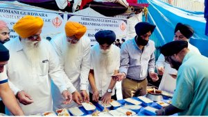 ਸ਼੍ਰੋਮਣੀ ਗੁਰਦੁਆਰਾ ਪ੍ਰਬੰਧਕ ਕਮੇਟੀ ਵਲੋਂ ਨੇਪਾਲ ਵਿਖੇ ਹੜ੍ਹ ਪੀੜਤਾਂ ਲਈ ਲੰਗਰ ਸੇਵਾ ਦੀ ਕੀਤੀ ਗਈ ਸ਼ੁਰੂਆਤ