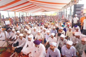ਹਰਪਾਲ ਚੀਮਾ ਨੇ ਸ੍ਰੀ ਗੁਰੂ ਰਵਿਦਾਸ ਜੀ ਦੇ 650ਵੇਂ ਪ੍ਰਕਾਸ਼ ਦਿਹਾੜੇ ਨੂੰ ਸਮਰਪਿਤ ਕਰਵਾਏ ਵਿਸ਼ਾਲ ਕੀਰਤਨ ਦਰਬਾਰ ਵਿਚ ਕੀਤੀ ਸ਼ਿਰਕਤ
