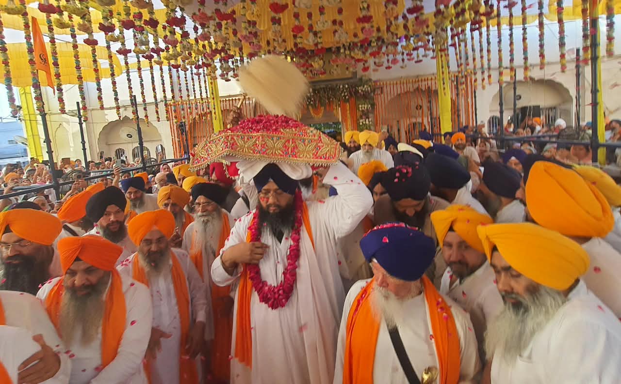 ਪਹਿਲੇ ਪ੍ਰਕਾਸ਼ ਪੁਰਬ ਮੌਕੇ ਸ੍ਰੀ ਰਾਮਸਰ ਸਾਹਿਬ ਤੋਂ ਸ੍ਰੀ ਹਰਿਮੰਦਰ ਸਾਹਿਬ ਤੱਕ ਵਿਸ਼ਾਲ ਨਗਰ ਕੀਰਤਨ ਸਜਾਇਆ