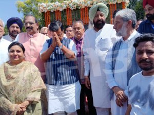 ਡਾ. ਸ਼ਾਮਾ ਪ੍ਰਸਾਦ ਮੁਖਰਜੀ ਨੂੰ ਮੱਥਾ ਟੇਕ ਕੇ ਭਾਜਪਾ ਦੇ ਰਾਸ਼ਟਰੀ ਪ੍ਰਧਾਨ ਨਿਤਿਨ ਨਬੀਨ ਨੇ ਨਸ਼ਾ ਮੁਕਤ ਪੰਜਾਬ ਯਾਤਰਾ ਕੀਤੀ ਸ਼ੁਰੂ
