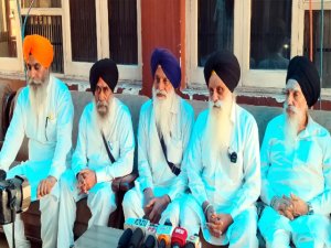 ਸ਼੍ਰੋਮਣੀ ਕਮੇਟੀ ਦੇ ਵਿਰੋਧੀ ਧਿਰ ਨਾਲ ਸੰਬੰਧਿਤ ਮੈਂਬਰਾਂ ਨੇ 25 ਨੂੰ ਜਲੰਧਰ ਵਿਖੇ ਸੱਦੀ ਸਿੱਖ ਜਥੇਬੰਦੀਆਂ ਦੀ ਇਕੱਤਰਤਾ