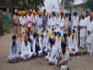 ਸਿੰਘ ਸਾਹਿਬ ਗਿਆਨੀ ਕੁਲਦੀਪ ਸਿੰਘ ਗੜਗੱਜ ਨੂੰ ਬੀ.ਐਸ.ਐਫ. ਅਧਿਕਾਰੀਆਂ ਨੇ ਅਰਦਾਸ ਲਈ ਜ਼ੀਰੋ ਲਾਈਨ 'ਤੇ ਜਾਣ ਤੋਂ ਰੋਕਿਆ