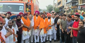'ਨਸ਼ਾ ਮੁਕਤ ਪੰਜਾਬ ਯਾਤਰਾ' ਦੇ ਵਿਧਾਨ ਸਭਾ ਹਲਕਾ ਅਜਨਾਲਾ ਵਿਚ ਪਹੁੰਚਣ 'ਤੇ  ਪਾਰਟੀ ਅਹੁਦੇਦਾਰਾਂ ਅਤੇ ਵਰਕਰਾਂ ਵਲੋਂ ਭਰਵਾਂ ਸਵਾਗਤ