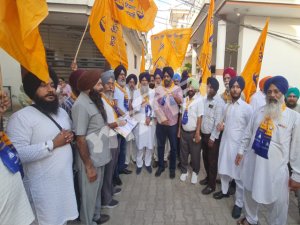ਸ਼੍ਰੋਮਣੀ ਅਕਾਲੀ ਦਲ ਦੇ ਸੰਭਾਵੀ ਉਮੀਦਵਾਰ ਨੇ ਡੋਰ ਟੂ ਡੋਰ ਰਾਬਤਾ ਕੀਤਾ ਸ਼ੁਰੂ