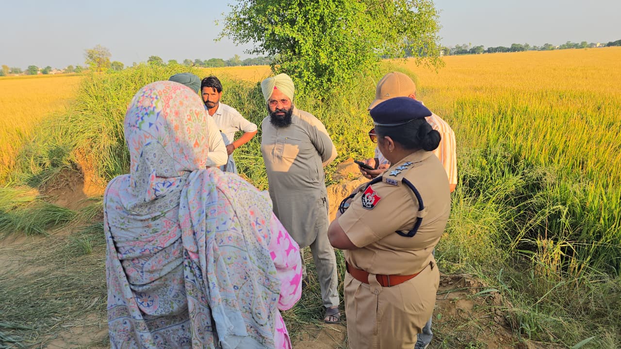 ਪਤੀ ਨੇ ਪਤਨੀ ਦਾ ਕੁਹਾੜੀ ਮਾਰ ਕੇ ਕੀਤਾ ਕਤਲ, ਬਾਅਦ 'ਚ ਖ਼ੁਦ ਜ਼ਹਿਰ ਪੀ ਕੇ ਕੀਤੀ ਖ਼ੁਦਕੁਸ਼ੀ