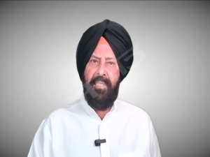 ਪਰਮਿੰਦਰ ਸਿੰਘ ਝੋਟਾ ਕਤਲ ਮਾਮਲਾ - ਇਨਸਾਫ਼ ਨਾ ਮਿਲਣ ਤੱਕ ਕੇਵਲ ਸਿੰਘ ਢਿੱਲੋਂ ਨੇ ਕਾਲੀ ਪੱਗ ਬੰਨਣੀ ਕੀਤੀ ਸ਼ੁਰੂ