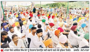 ਝੋਟਾ ਹੱਤਿਆ ਕਾਂਡ : ਸਾਰੀਆਂ ਮੰਗਾਂ ਮੰਨਣ ਤੱਕ ਪੋਸਟਮਾਰਟਮ ਨਾ ਕਰਵਾਉਣ ਦਾ ਫ਼ੈਸਲਾ
ਸੀ.ਬੀ.ਆਈ. ਦੀ ਟੀਮ ਵਲੋਂ ਝੋਟੇ ਦੇ ਪਰਿਵਾਰਕ ਮੈਂਬਰਾਂ ਨਾਲ ਢਾਈ ਘੰਟੇ ਮੁਲਾਕਾਤ