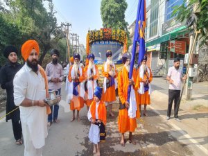 ਸ੍ਰੀ ਗੁਰੂ ਰਾਮਦਾਸ ਜੀ ਦੇ ਪ੍ਰਕਾਸ਼ ਦਿਹਾੜੇ ਨੂੰ ਸਮਰਪਿਤ ਸਜਾਇਆ ਵਿਸ਼ਾਲ ਨਗਰ ਕੀਰਤਨ