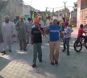 ਪਿੰਡ ਛਾਹੜ ਵਿਖੇ ਭਾਰਤੀ ਕਿਸਾਨ ਯੂਨੀਅਨ ਏਕਤਾ (ਉਗਰਾਹਾਂ) ਦੀ ਅਗਵਾਈ ਹੇਠ ਕੀਤੀ ਗਈ ਨਾਅਰੇਬਾਜ਼ੀ