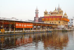 ਸ੍ਰੀ ਹਰਿਮੰਦਰ ਸਾਹਿਬ ਸਮੇਤ ਦੇਸ਼ ਵਿਦੇਸ਼ ਵਿਚ ਉਤਸ਼ਾਹ ਸਹਿਤ ਮਨਾਇਆ ਜਾ ਰਿਹਾ ਹੈ ਚੌਥੇ ਪਾਤਸ਼ਾਹ ਦਾ ਪ੍ਰਕਾਸ਼ ਪੁਰਬ