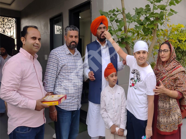ਕੁਲਦੀਪ ਸਿੰਘ ਧਾਲੀਵਾਲ ਨੂੰ ਟਿਕਟ ਮਿਲਣ ’ਤੇ ਹਲਕਾ ਅਜਨਾਲਾ ਵਿਚ ਖੁਸ਼ੀ ਦੀ ਲਹਿਰ