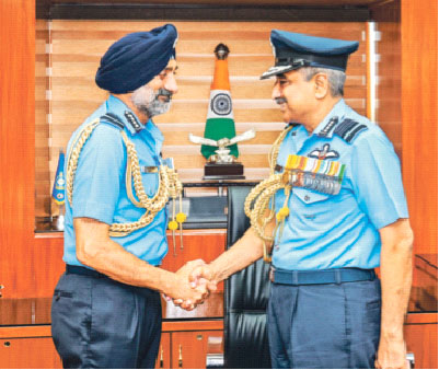 ਏਅਰ ਚੀਫ਼ ਮਾਰਸ਼ਲ ਆਸ਼ੂਤੋਸ਼ ਦੀਕਸ਼ਿਤ ਨੇ ਹਵਾਈ ਫ਼ੌਜ ਮੁਖੀ ਵਜੋਂ ਅਹੁਦਾ ਸੰਭਾਲਿਆ